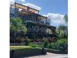 Girne'nin en prestijli sitesi Esentepe'de satılık 3+1 daire.