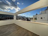 GİRNE MERKEZ’DE GYMNASİUM KARŞISI KİRALIK 3+1 PENTHOUSE
