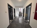 GİRNE MERKEZ’DE TESLİME HAZIR KOMPLE SATILIK BİNA