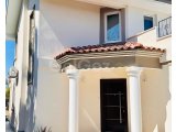 CRATOS HOTEL BÖLGESİ 3+1 KİRALIK VİLLA