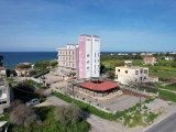 Karşıyaka'da Satılık Deniz Kenarı Oteli