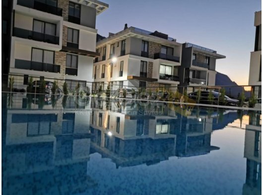 GİRNE LAPTA'DA SATILIK 1+1 FULL EŞYALI DAİRE