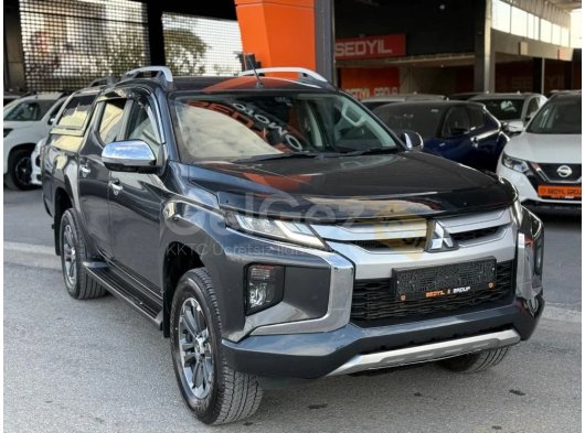 2020 Model Otomatik Mitsubishi L 200