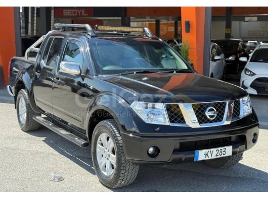 2005 Model Düz Nissan Navara