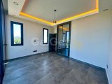Çatalköy, Girne’de Deniz Manzaralı Lüks Villalar