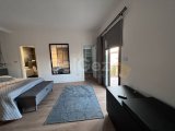Bellapais'te Modern Üç Yatak Odalı Satılık Villa