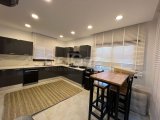 Bellapais'te Modern Üç Yatak Odalı Satılık Villa