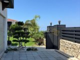 Bellapais'te Modern Üç Yatak Odalı Satılık Villa