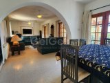 2 Dönümden Fazla Arazi Üzerinde 4+1 Müstakil Villa – Geniş Bahçeli ve Özel Yaşam Alanı