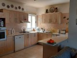EŞYALI İKİ YATAK ODALI DAİRE, ORTAK HAVUZLU