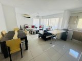 Girne Merkez'de Kiralık 2+1 Daire