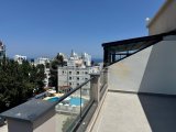 Girne Merkez'de Satılık 1+1 Penthouse Daire