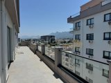 Girne Merkez'de Satılık 1+1 Penthouse Daire