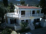 Turk Kocanli 3+2 Villa - 2 daire , Ortak Havuz