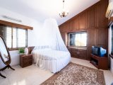 Turk Kocanli 3+2 Villa - 2 daire , Ortak Havuz