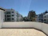 Girne Merkezde Lüks 3+1, 3 Banyo Penthouse Daire | 300m² | Tapu Hazır