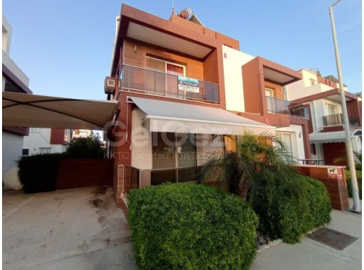 İSKELE LONG BEACH'TE FULL EŞYALI 3+2 VİLLA