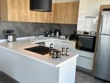Girne'nin Merkezinde Türk Tapulu Lüks Satılık Full Eşyalı Residence Daire
