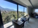 GİRNE MERKEZDE SATILIK LÜKS 3+1 Daire