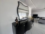 GİRNE MERKEZDE SATILIK LÜKS 3+1 Daire