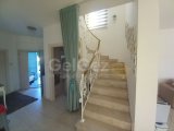ALSANCAK'TA 3 YATAK ODALI HAVUZLU VİLLA - 0533 820 2055