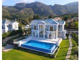 BELLAPAİS'DE 1 DÖNÜM BAHÇE İÇERİSİNDE VİLLA - (NARÇIN - 0533 820 2055)