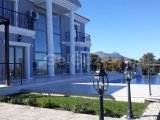 BELLAPAİS'DE 1 DÖNÜM BAHÇE İÇERİSİNDE VİLLA - (NARÇIN - 0533 820 2055)