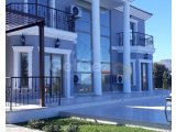 BELLAPAİS'DE 1 DÖNÜM BAHÇE İÇERİSİNDE VİLLA - (NARÇIN - 0533 820 2055)