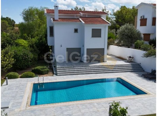 ÇATALKÖY'DE SATILIK 4+1 HAVUZLU VE EŞYALI VİLLA - İÇİ KOMPLE YENİLENMİŞ - 0533 820 2055 £655,000