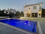 ÇATALKÖY'DE SATILIK 4+1 HAVUZLU VE EŞYALI VİLLA - İÇİ KOMPLE YENİLENMİŞ - 0533 820 2055 £655,000