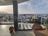 Girne Merkezde Kiralık Penthouse 1+1 Eşyalı Daire