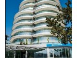 Girne Merkez’de, Gold Tower’da Kiralık Modern 2+1 Daire - 0533 820 2055