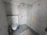 Girne Merkez’de, Gold Tower’da Kiralık Modern 2+1 Daire - 0533 820 2055