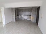 Girne Karakum'da Kiralık 2+1 Eşyasız daire