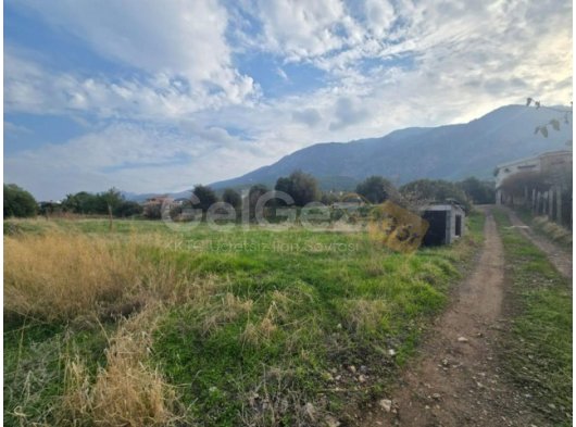 LAPTA BÖLGESİNDE SATILIK 3,233m² ARSA - GEÇİT YOL İLE