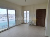 Küçük Kaymaklıda Satılık 3+1 Eşyasız Daire