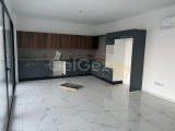 DENİZ MANZARALI SATILIK İKİ YATAK ODALI DAİRE