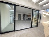 ALSANCAK'TA SATILIK ÇATI KATI VE ÇATI TERRASLI PENTHOUSE