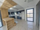 Alsancak'ta Üç yatak odalı Satılık Villa