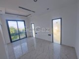 Alsancak'ta Üç yatak odalı Satılık Villa