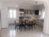 BELLAPAIS'TA ÜÇ YATAK ODALI VİLLA