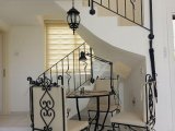 CATALKOY'DE SATILIK BİR ARTI BİR LOFT DAİRE