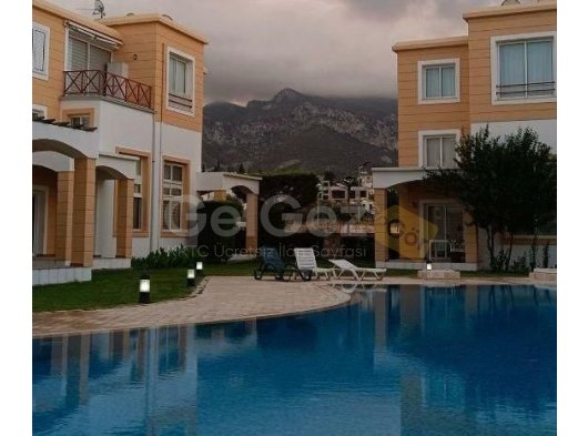 CATALKOY'DE SATILIK BİR ARTI BİR LOFT DAİRE