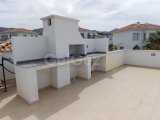 ÜÇ YATAK ODALI MOBİLYALI LÜKS SAHİLDEKİ DENİZ KENARI BUNGALOW