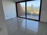 DENİZE YAKIN BİR YATAK ODALI DAİRE
