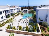 BİR YATAK ODALI MOBİLYALI AKDENİZ GOLF ÇATI KATI (OTEL KONSEPTİ)