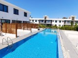 BİR YATAK ODALI MOBİLYALI AKDENİZ GOLF ÇATI KATI (OTEL KONSEPTİ)