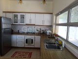 DÖŞENMİŞ ÜÇ YATAK ODALI LÜKS VİLLA (GÜVENLİK KAPILARIYLA ÇEVRİLMİŞ, SAHİLE VE GOLF KULÜPLERİNE YAKIN)