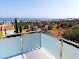 ÜÇ YATAK ODALI LÜKS GOLF VİLLASI