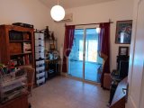 DÖRT YATAK ODALI HAVUZLU BUNGALOV